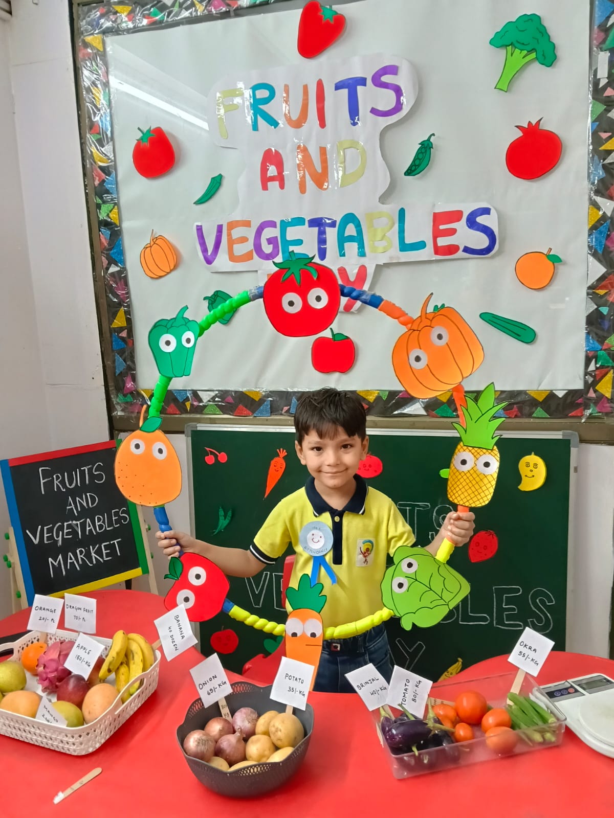 Fruits and vegetables market activity